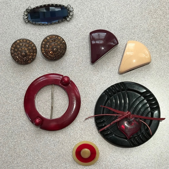 VINTAGE JEWELRY COLLECTION - Picture 5 of 6